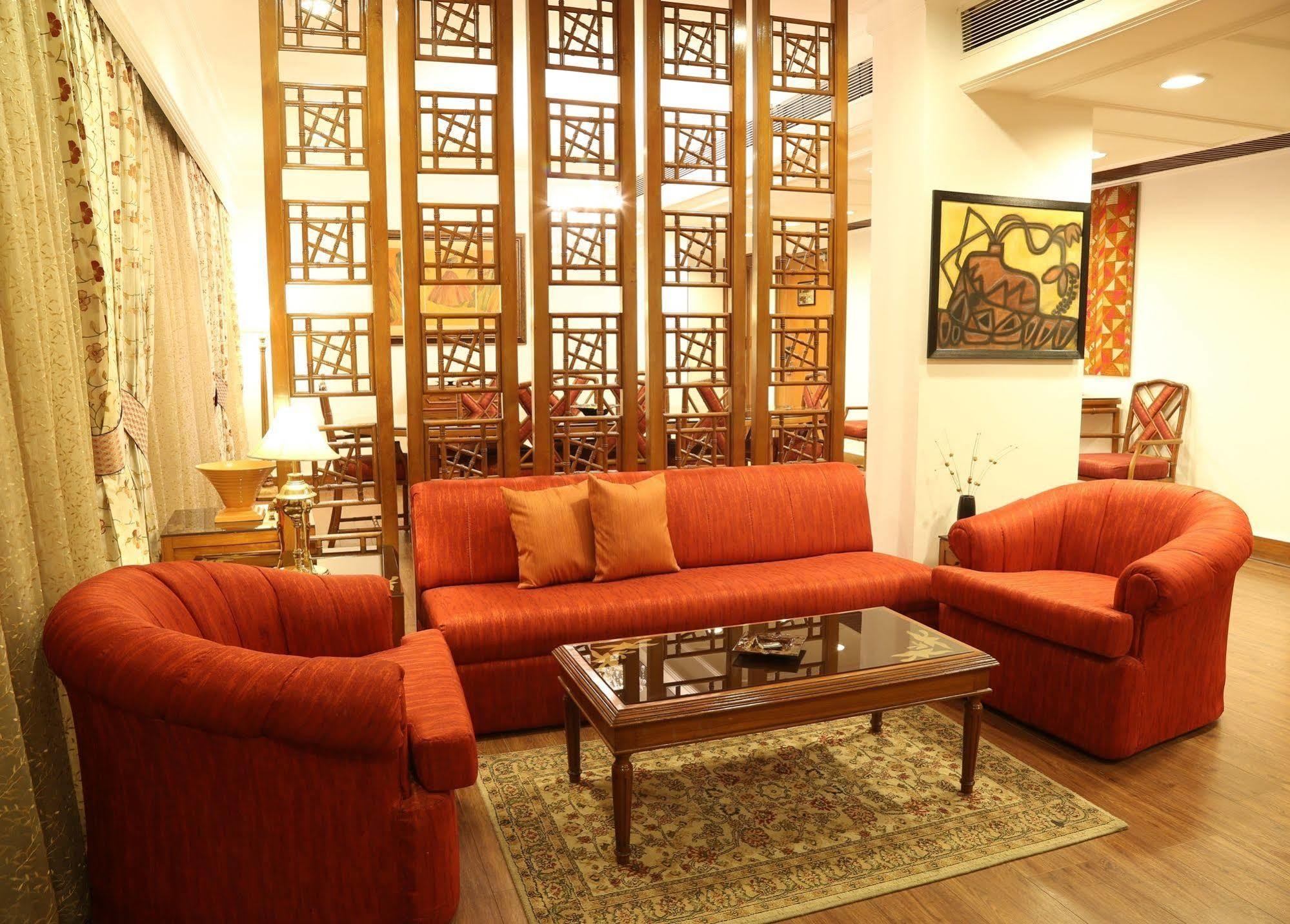 Hotel The Ashok, Nové Dillí Exteriér fotografie A living room in a house